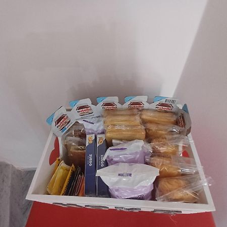 Casa Vacanza Annamaria 那不勒斯 外观 照片