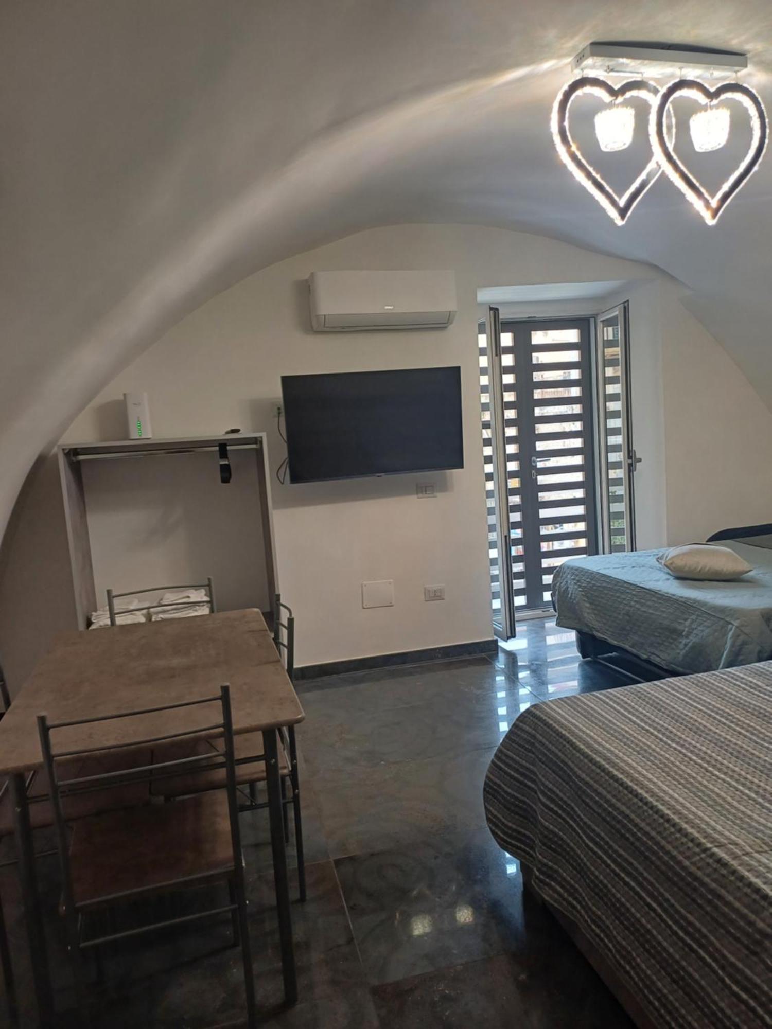 Casa Vacanza Annamaria 那不勒斯 外观 照片